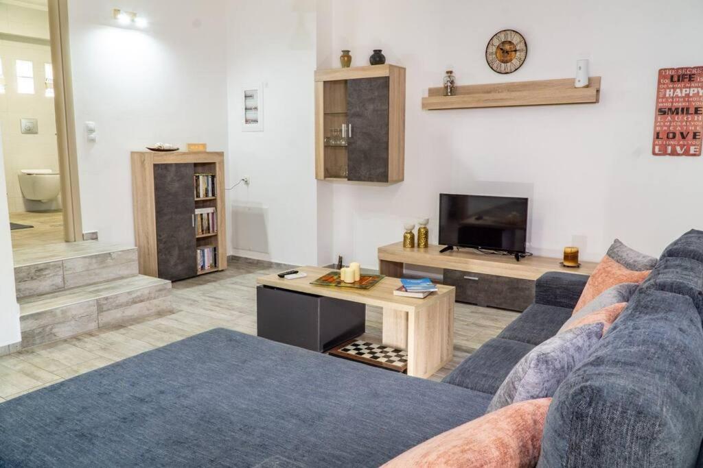 Artemissia New Well Sided Modish House Apartment Kíssamos Екстериор снимка